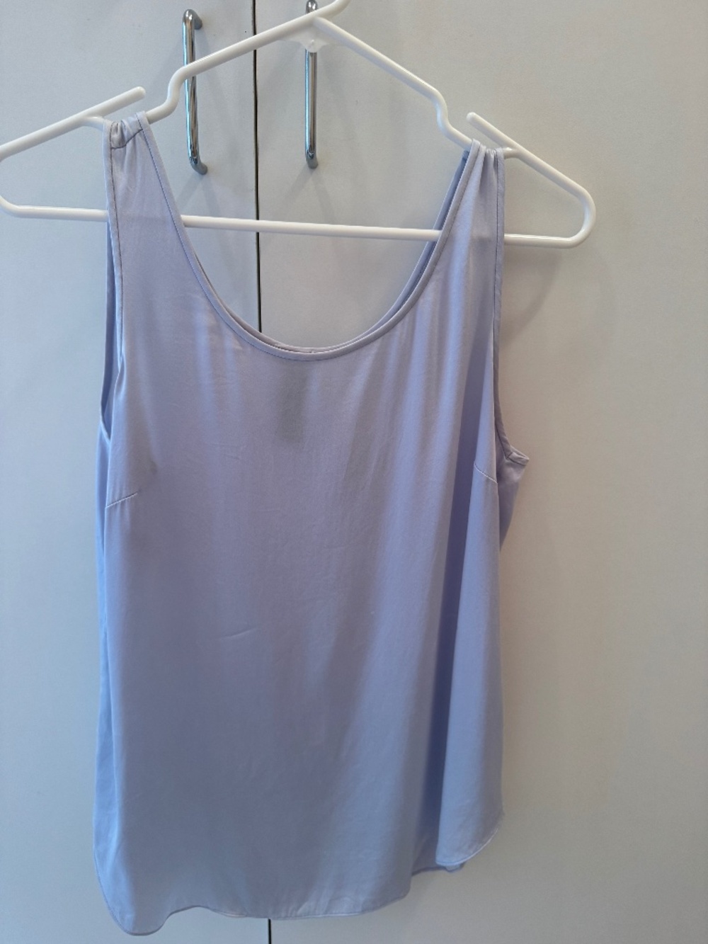 CHICOS silk tank top size 0 cornflower blue